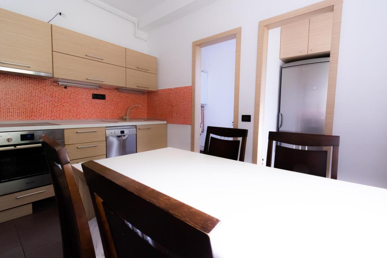 Apartament Db Apt - Comfort And Space In The Heart Of Old Town Braszów Zewnętrze zdjęcie